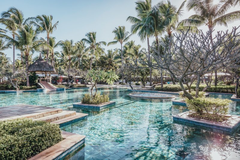 La Pirogue Resort & Spa