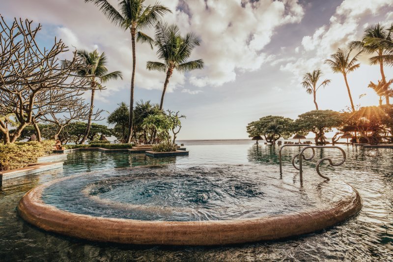 La Pirogue Resort & Spa