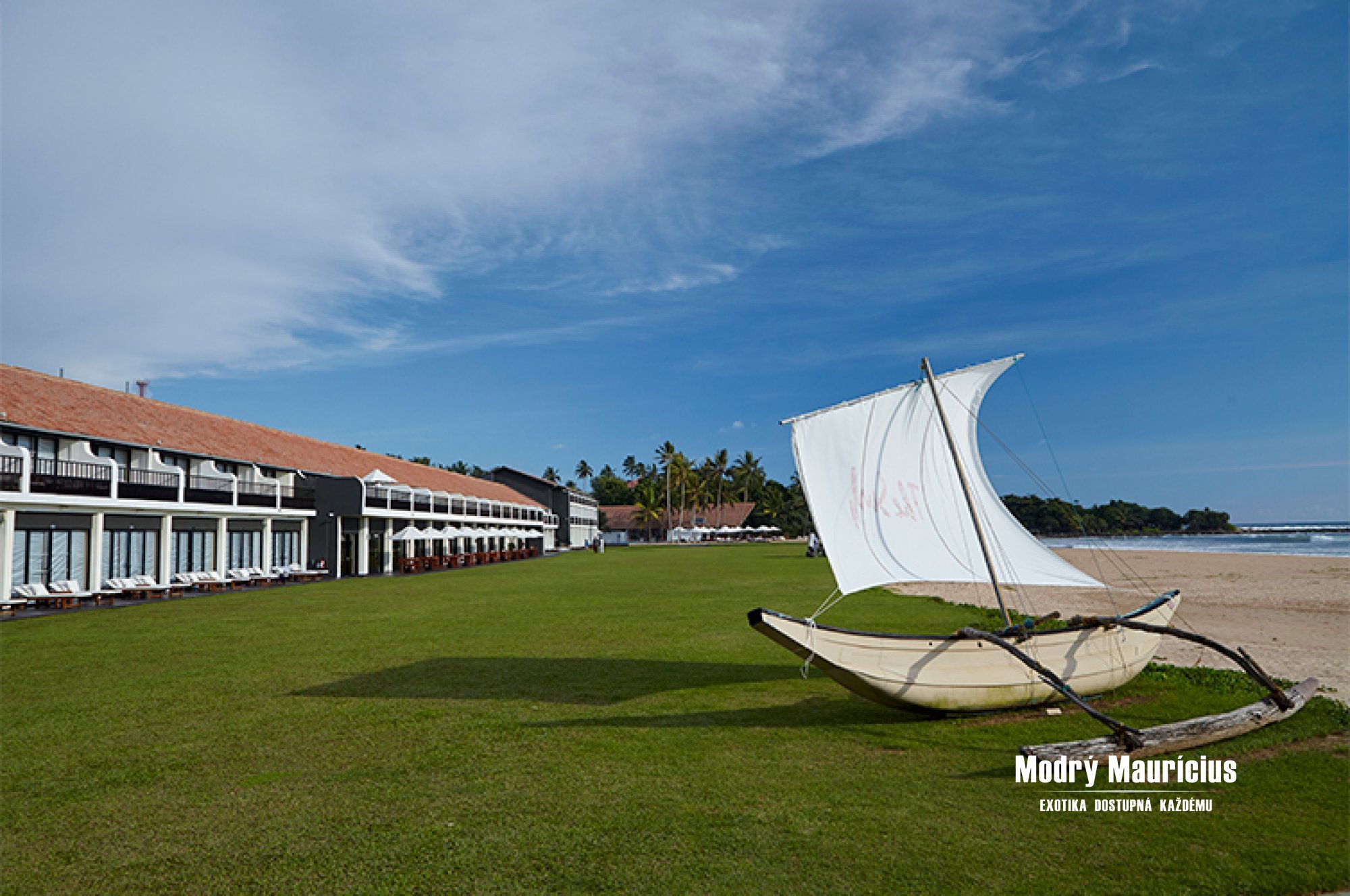 Surf шри ланка. Шри Ланка Ekho Surf. Ekho Surf отель Шри Ланка. Эко серф Шри Ланка. Ekho Surf Hotel 4*, Бентота.