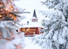 finsko-hotel-santa-claus-holiday-village-010.jpeg