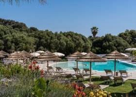 italie-hotel-cala-sinzias-resort-003.jpg