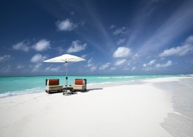 maledivy-hotel-atmosphere-kanifushi-029.jpg