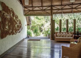 maledivy-hotel-coco-palm-dhuni-kolhu-054.jpg
