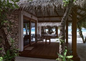 maledivy-hotel-dhiggiri-maldives-007.jpg