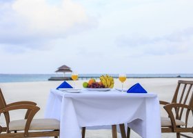 maledivy-hotel-hondaafushi-island-resort-004.jpg