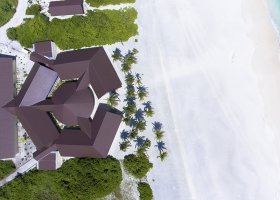 maledivy-hotel-hondaafushi-island-resort-026.jpg