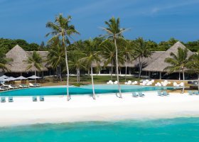 maledivy-hotel-ifuru-island-maldives-003.jpg