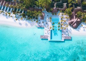 maledivy-hotel-paradise-island-resort-222.jpg