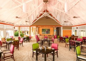 maledivy-hotel-sun-siyam-olhuveli-185.jpg
