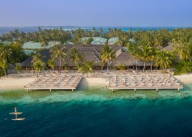 maledivy-hotel-vilamendhoo-island-002.jpg