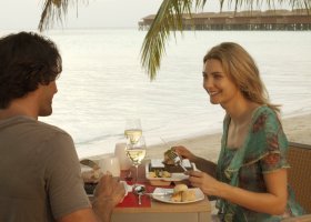 maledivy-hotel-vilamendhoo-island-046.jpeg