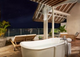 mauricius-hotel-lux-grand-gaube-240.jpg
