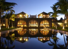 mauricius-hotel-outrigger-mauritius-beach-resort-014.jpg