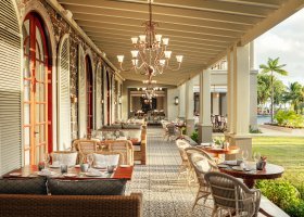 mauricius-hotel-st-regis-le-morne-resort-106.jpg