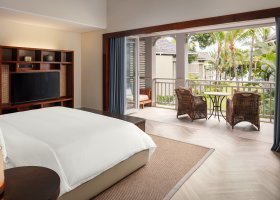mauricius-hotel-st-regis-le-morne-resort-130.jpg