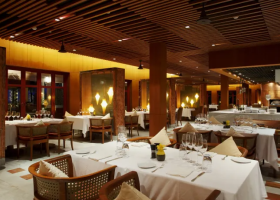 thajsko-hotel-centara-grand-beach-phuket-006.png