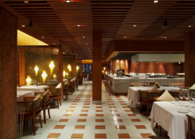 thajsko-hotel-centara-grand-beach-phuket-008.png