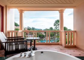 thajsko-hotel-centara-grand-beach-phuket-069.png