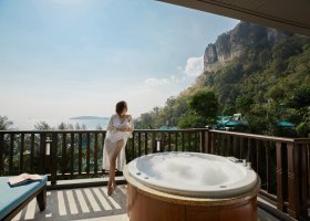 thajsko-hotel-centara-grand-beach-resort-villas-krabi-037.jpg