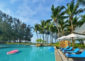 thajsko-hotel-dusit-thani-krabi-beach-resort-014.jpg