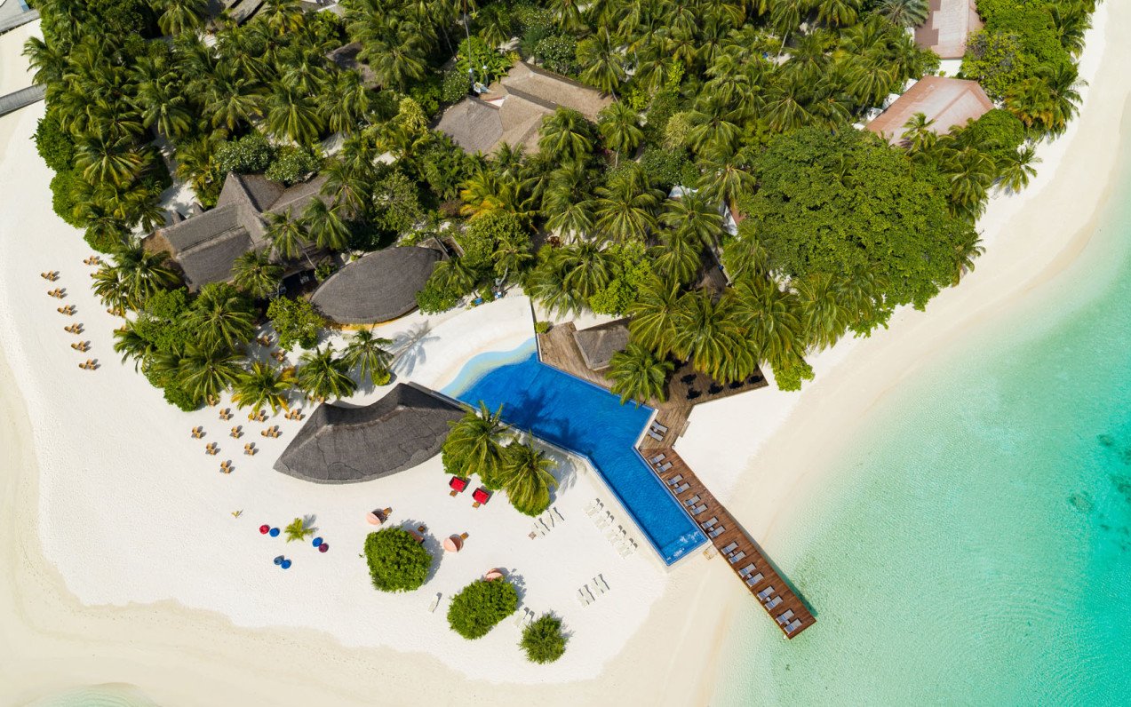 Kuramathi Island Resort