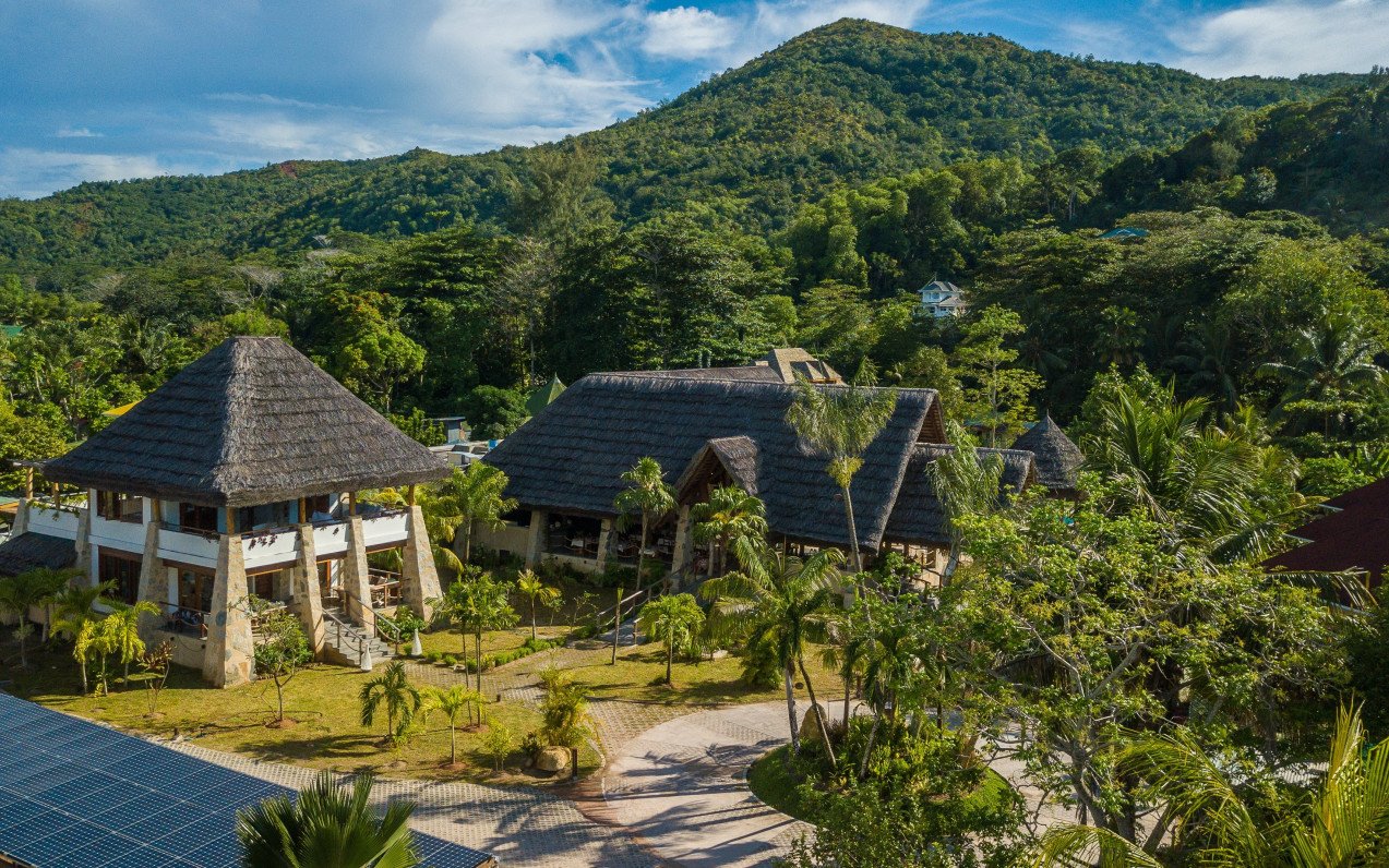 Les Lauriers Eco Hotel & Restaurant ***