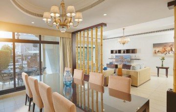 5 Bedroom Villa