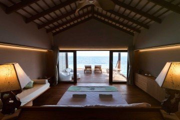 Over Water Bungalow (50 m2)