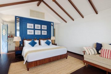 Oceanfront Pool Villa