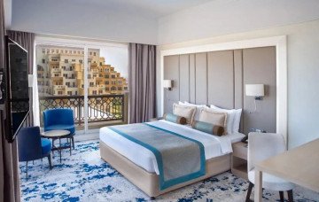 Interconnecting Family Suite (75 m²)