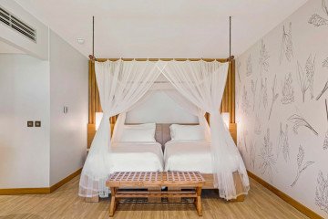 Family Room (2 Rooms on the Ocean View section with interleading doors)