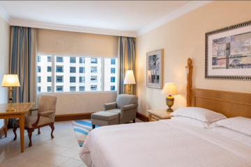 Deluxe Room JBR View (Guest Room, 1 King)