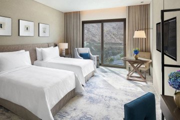 Family Deluxe Room Mountain View (76 m²)