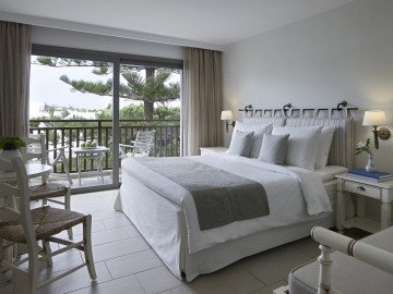 One-Bedroom Family Room