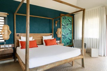 Superior Ocean View Villa (65 m2)