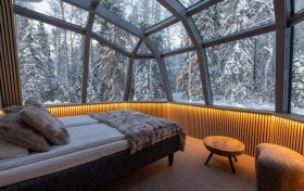 Glass Igloo Cottage (46 m2)